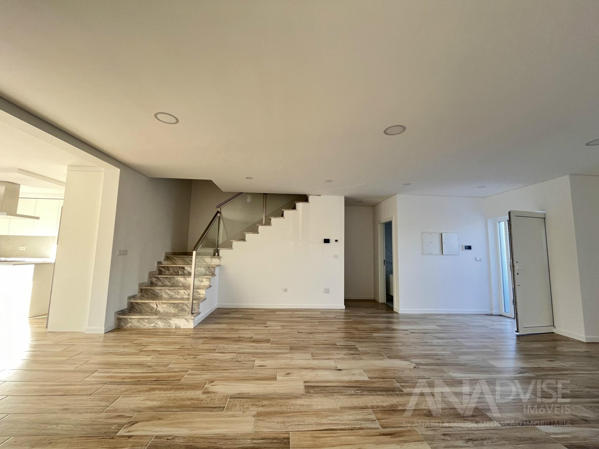 Terraced house T4 Sell in Viseu,Viseu
