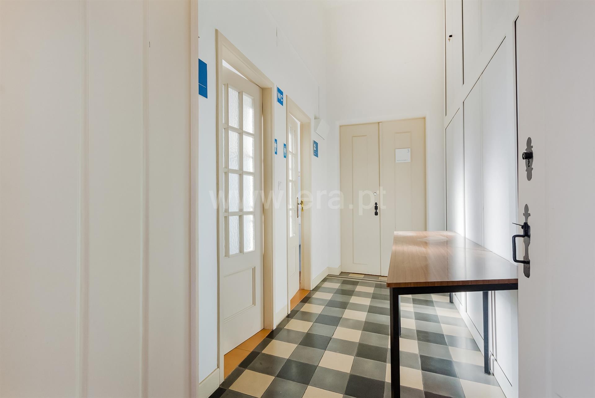 Prédio 18 quartos