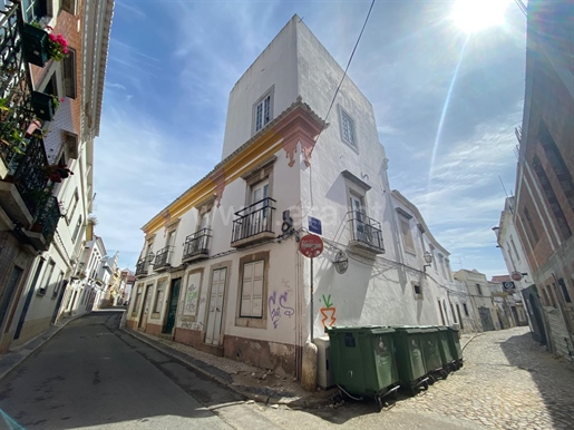 Immeuble Urbain dans le centre de Faro