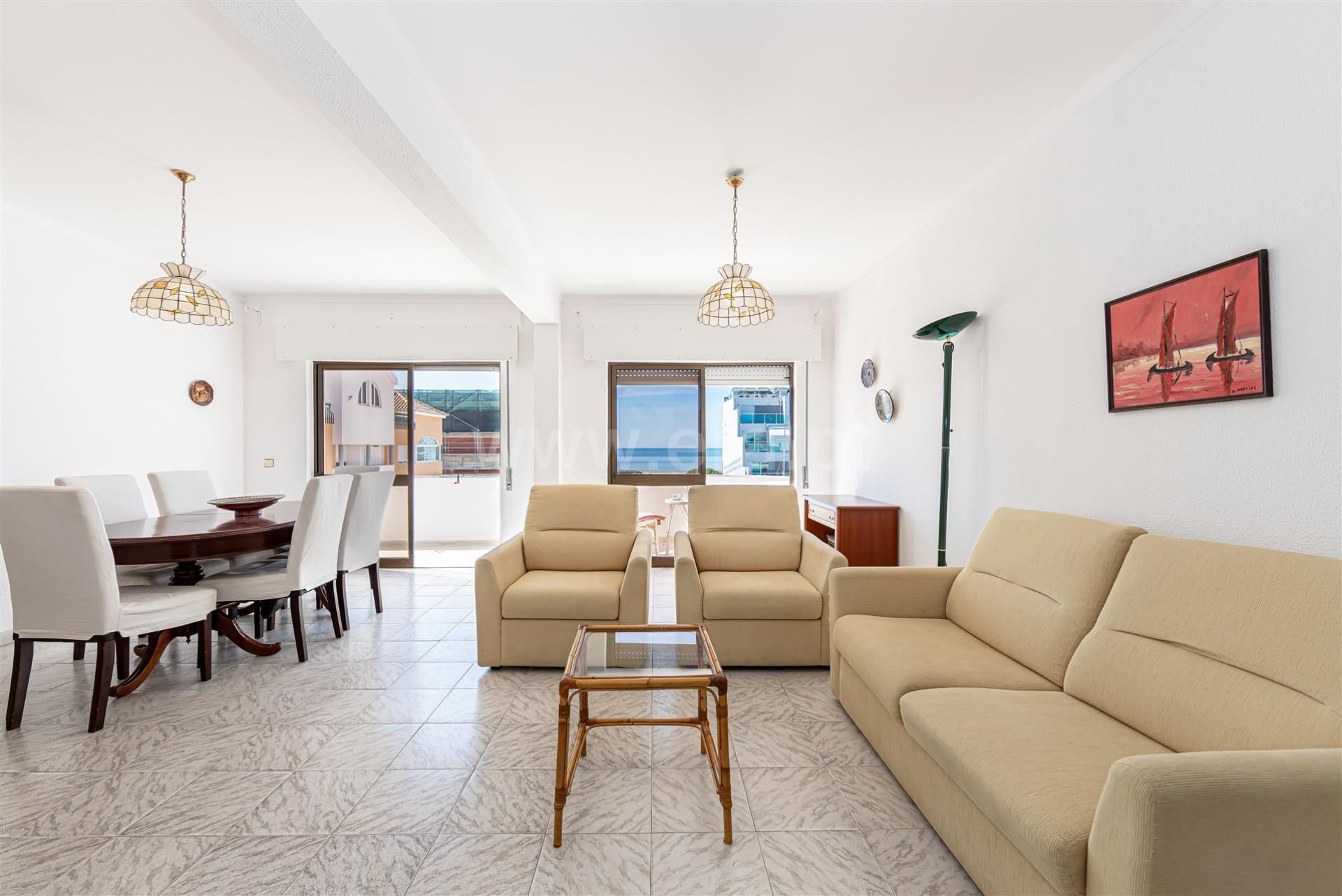 Aankoop: Appartement (8900)