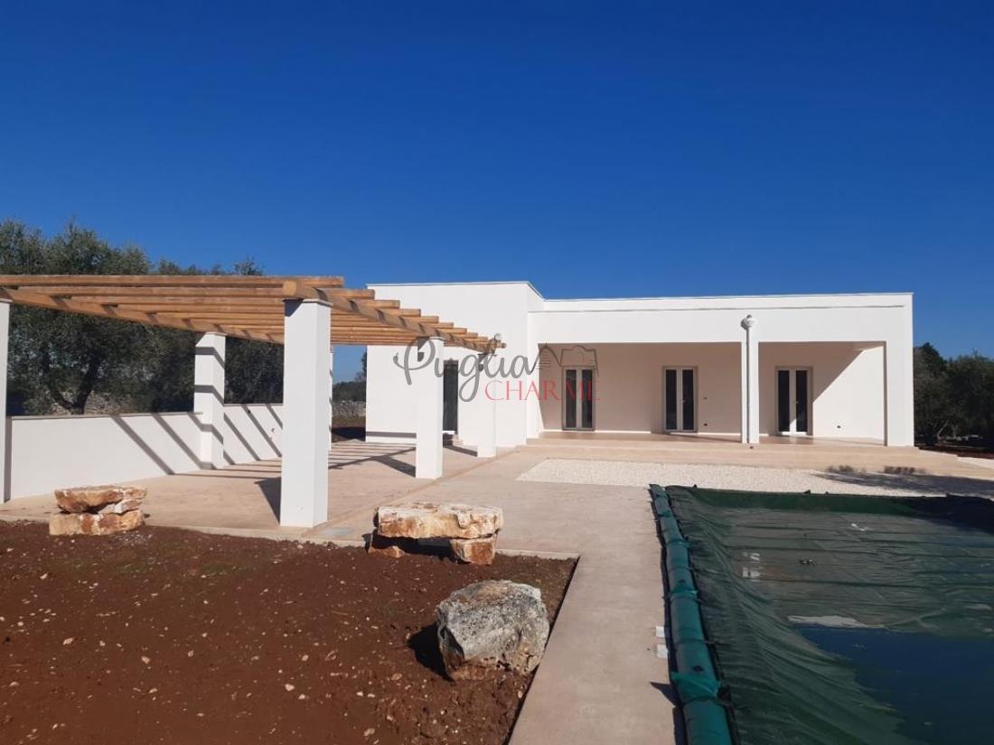 Beautiful newly built villa for sale in Ostuni