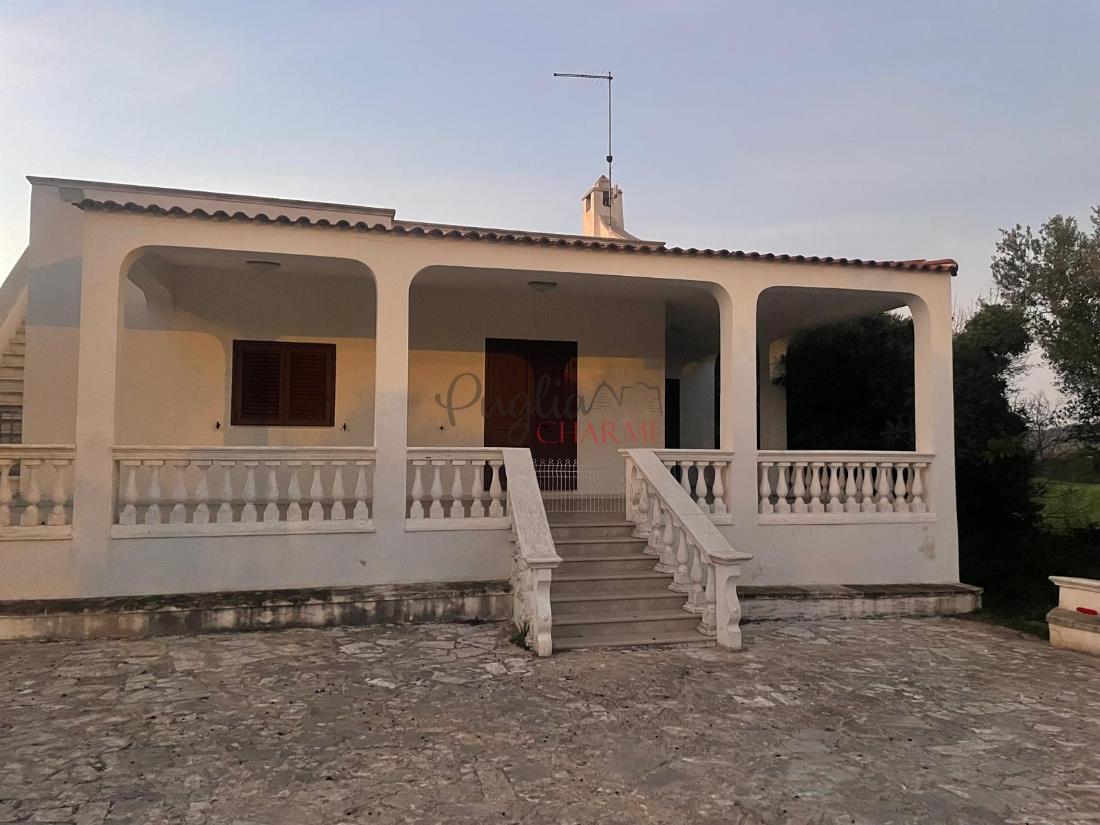 Hermosa villa en venta en Ostuni