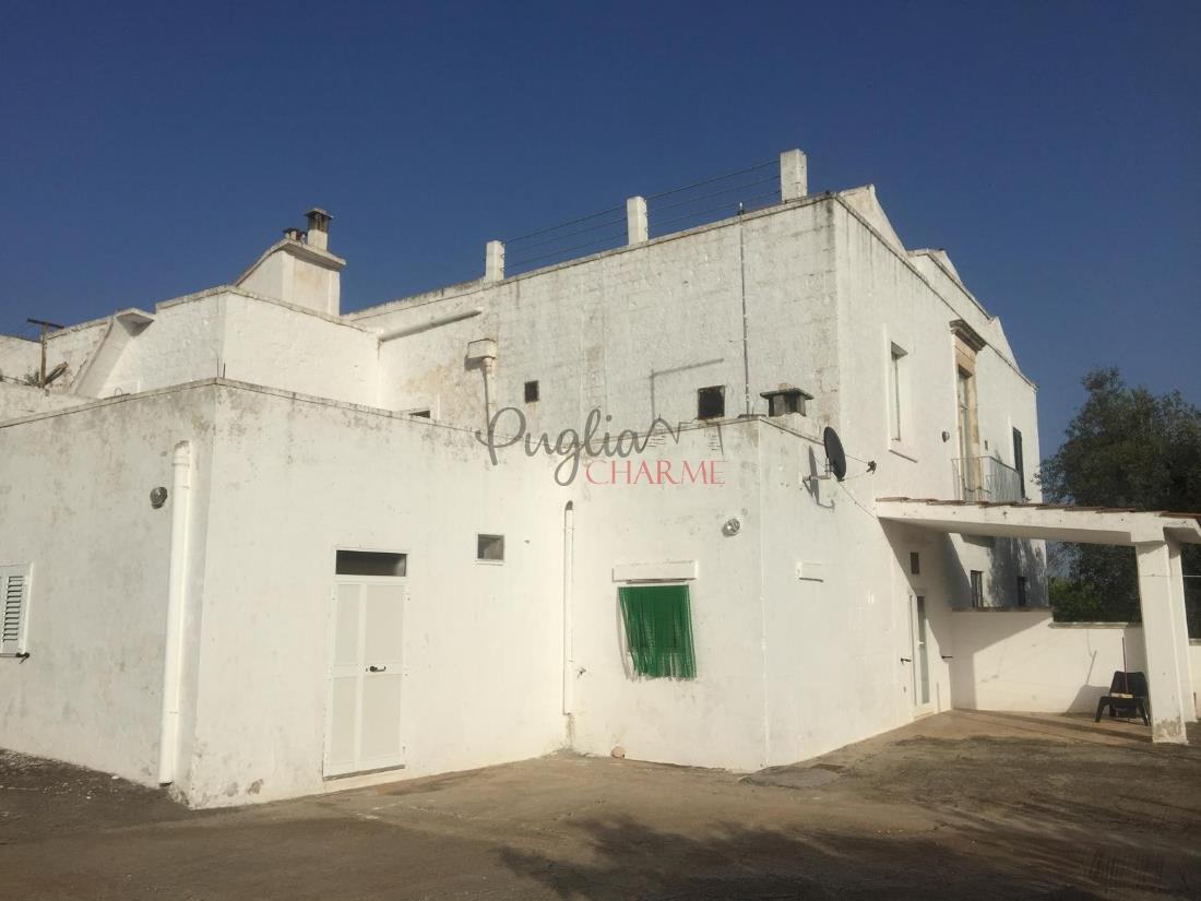 Preciosa masía en venta para restaurar