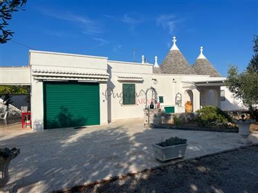 House for sale in Trulli