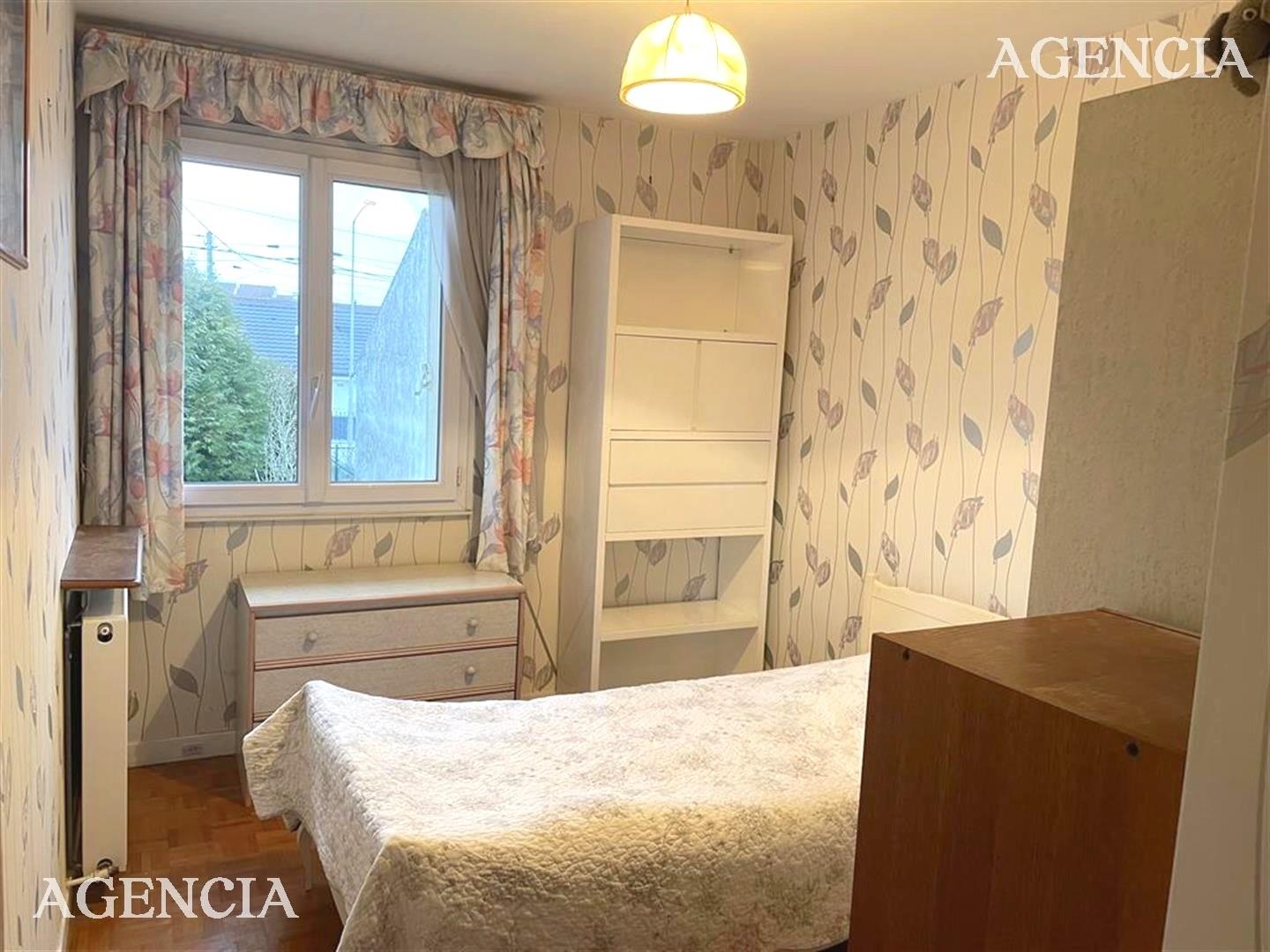 Compra: Vivenda (77340)