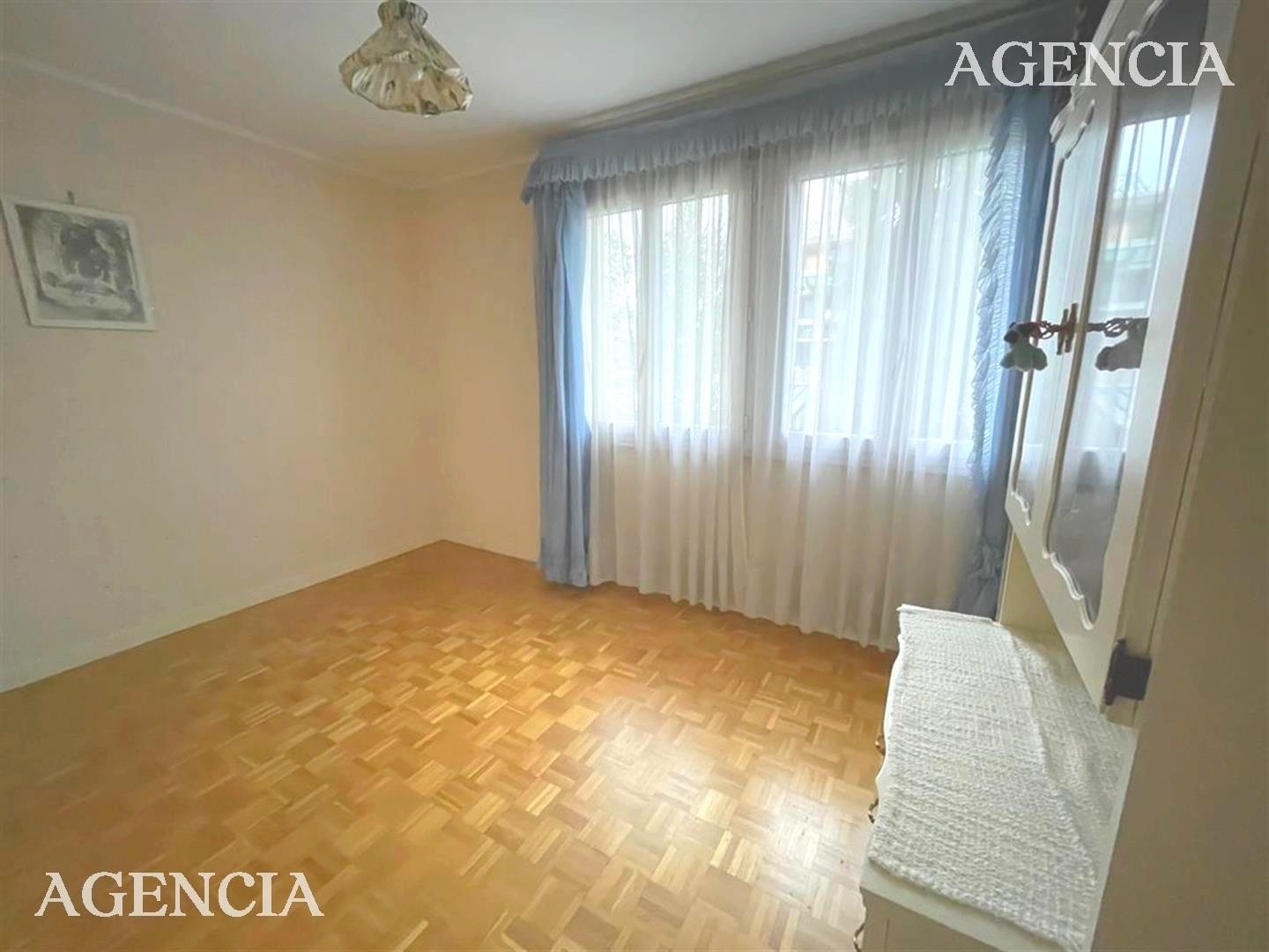 Compra: Vivenda (77340)