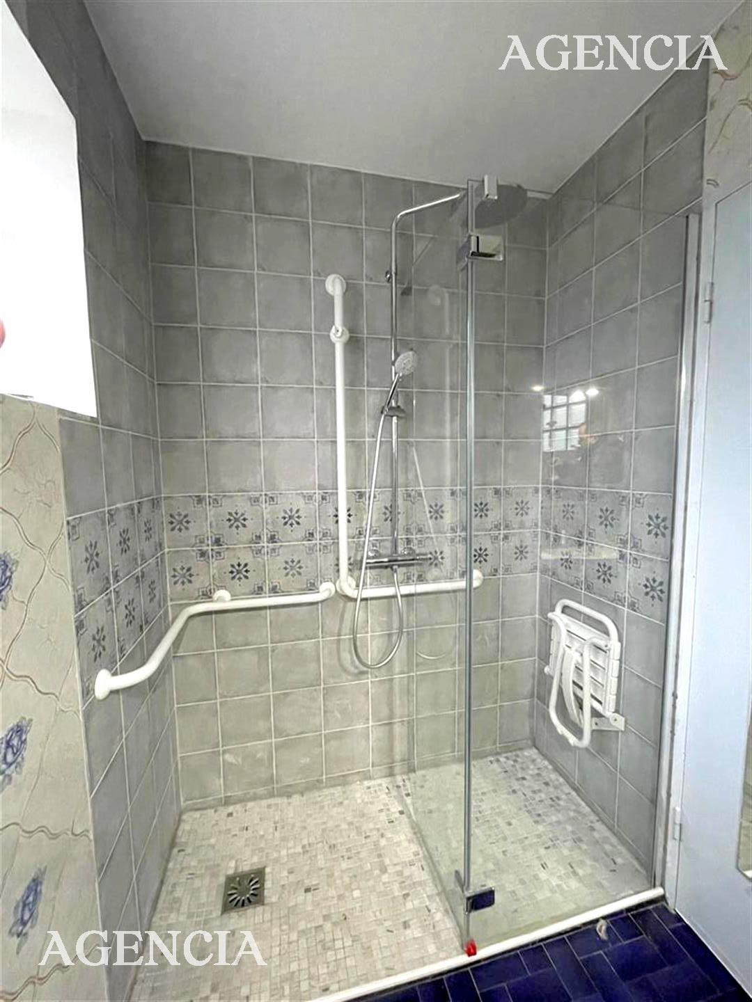 Compra: Vivenda (77340)