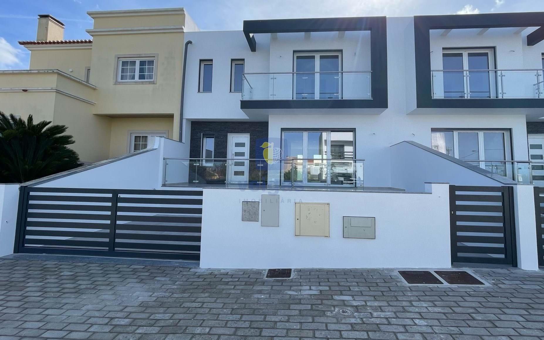 4 Bedroom Modern House with garden and pool - New Construction - Seixal - Lourinhã