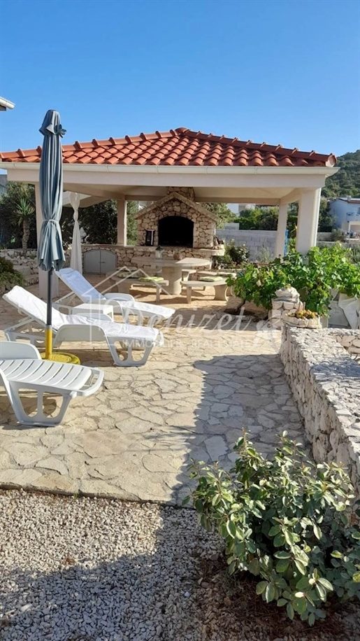 Marina, Holiday home in the first row to the sea for sale