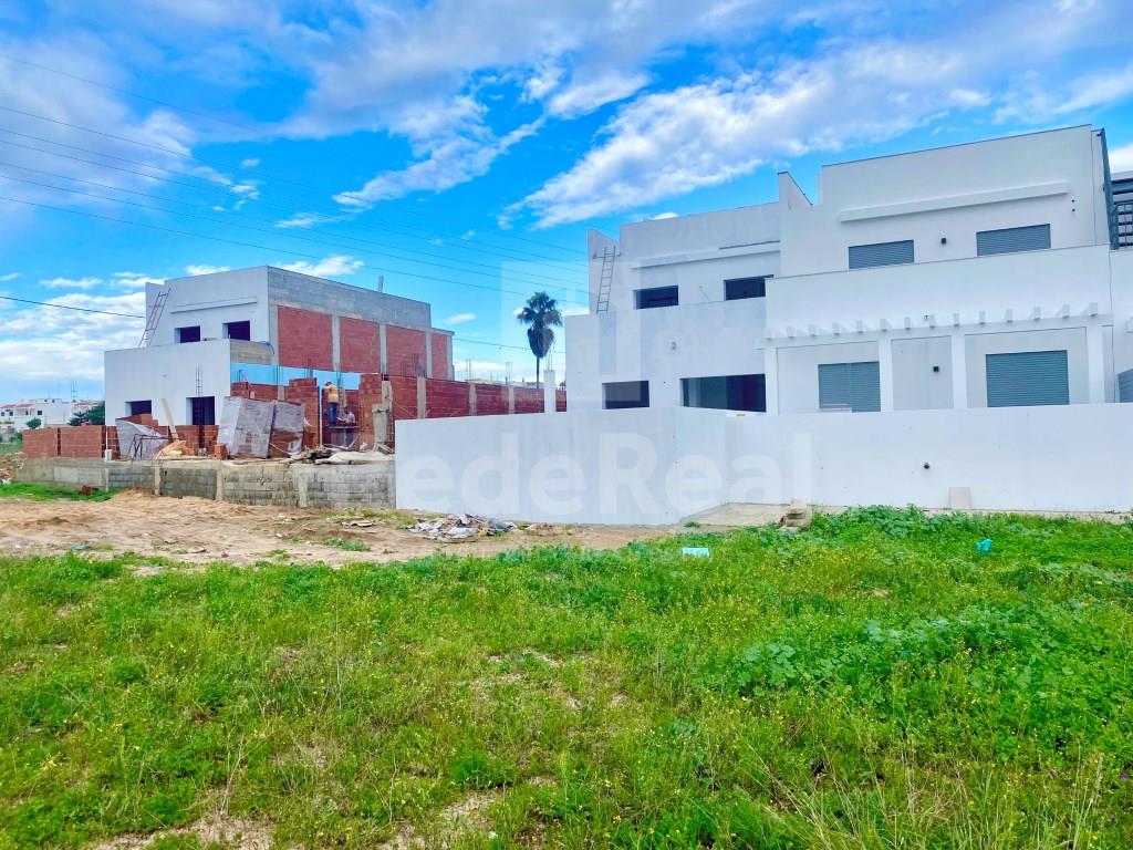 Haus in Banda T4 im Bau - Olhão
