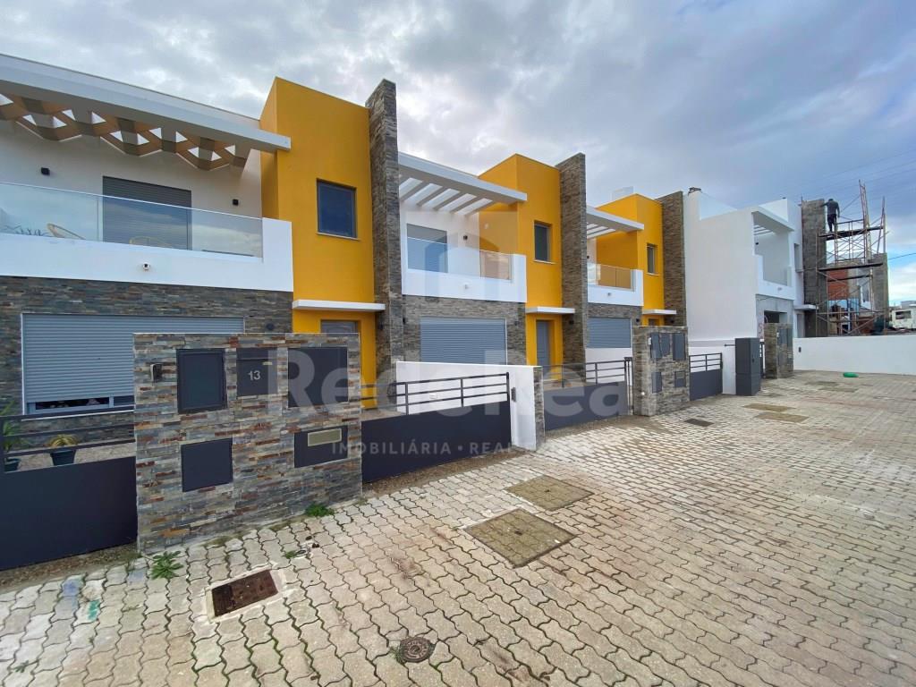 Haus in Banda T4 im Bau - Olhão
