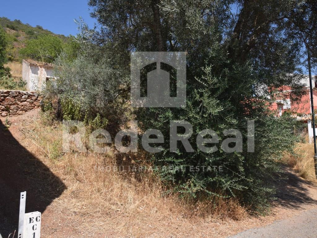 Terreno para construção de moradia de 72m2