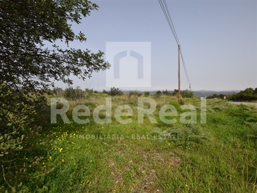 Rustic Land With Borehole Loulé