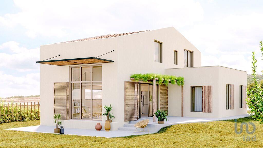 Home / Villa with 4 Rooms in Bensafrim e Barão de São João with 185,00 m²