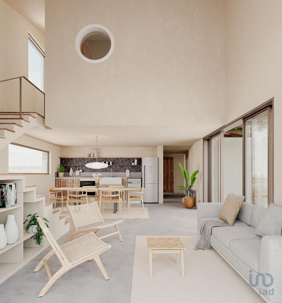 Home / Villa with 4 Rooms in Bensafrim e Barão de São João with 185,00 m²