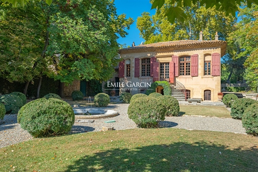 Delightful 18th century property in the centre of Aix-en-Provence