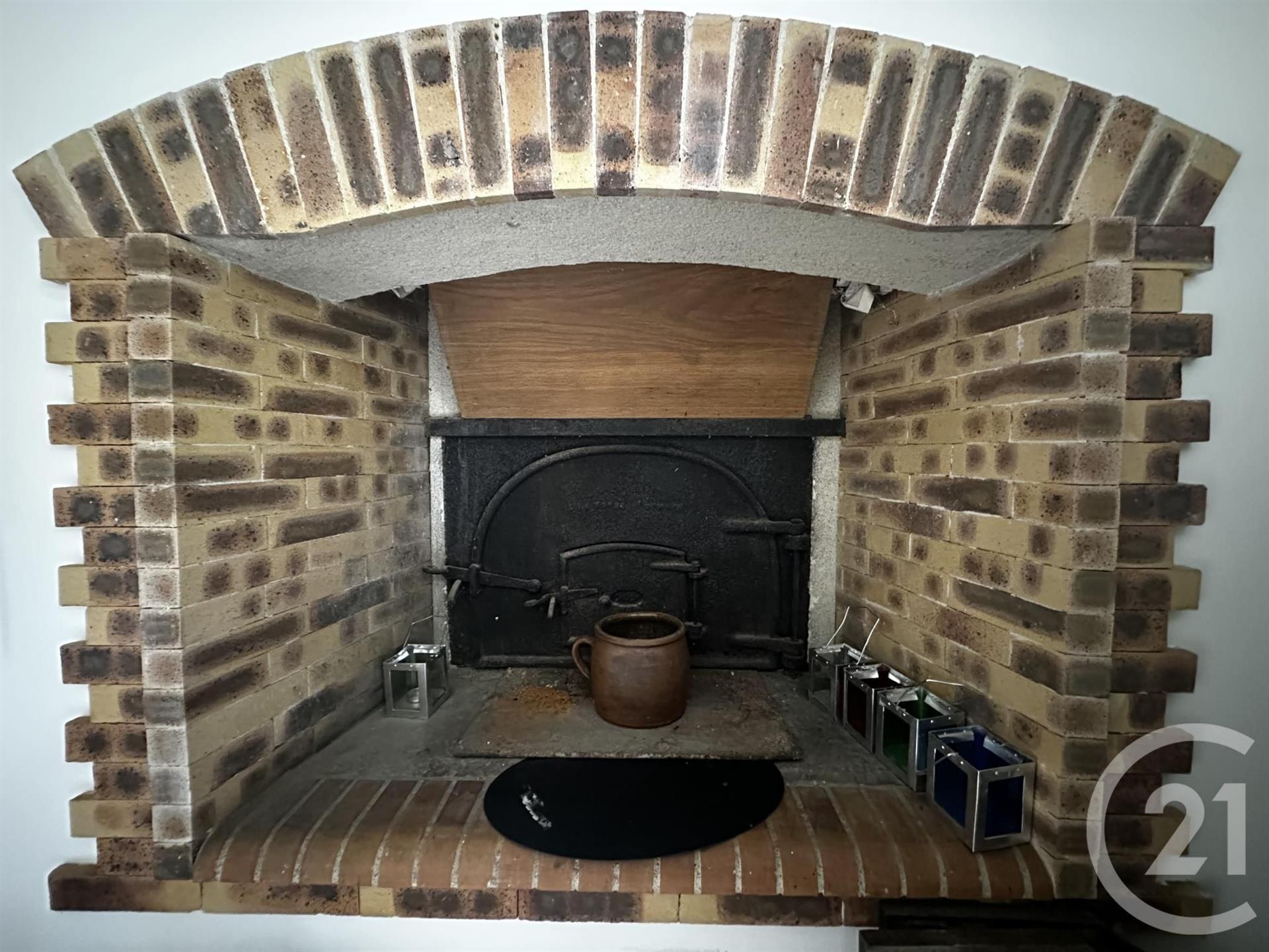 Purchase: House (79120)