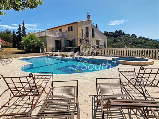 Exceptional Property With Panoramic Views And Land, Ceret