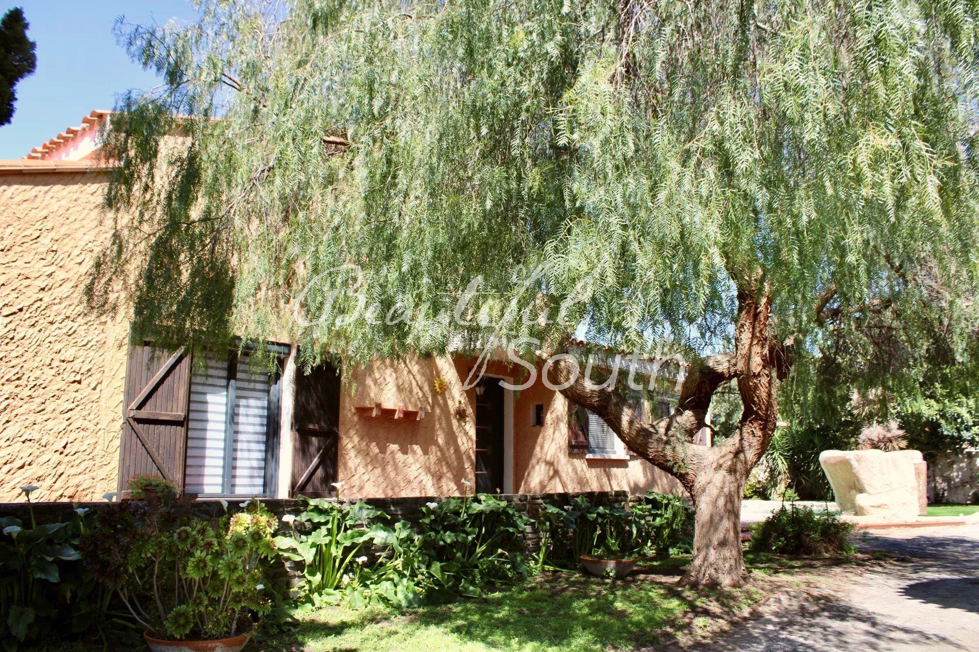 Property With 3 Gites, Reception Rooms, On Land With Swimming Pool Bompas