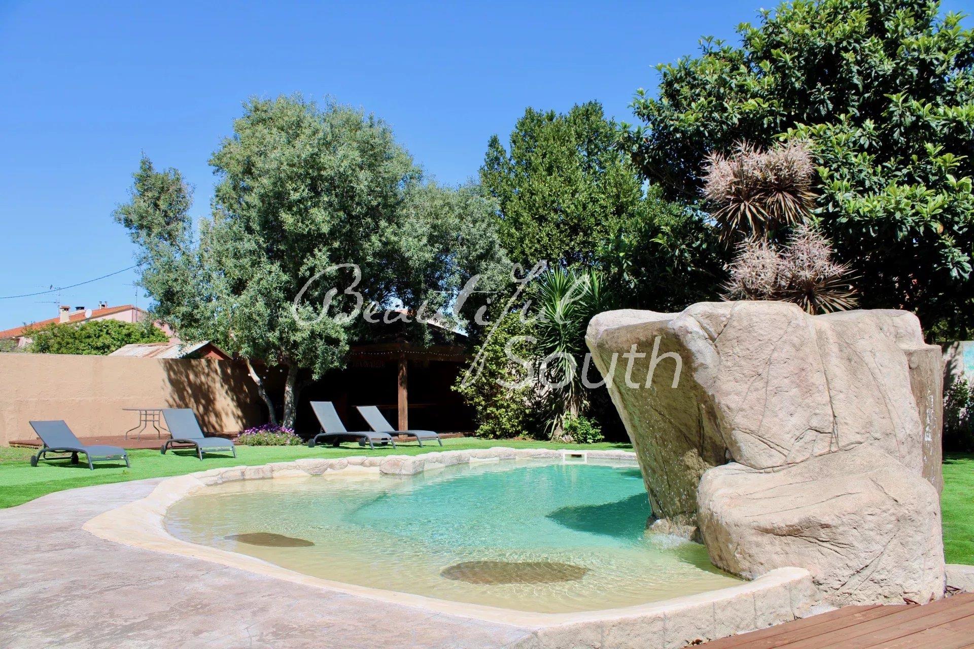 Property With 3 Gites, Reception Rooms, On Land With Swimming Pool Bompas