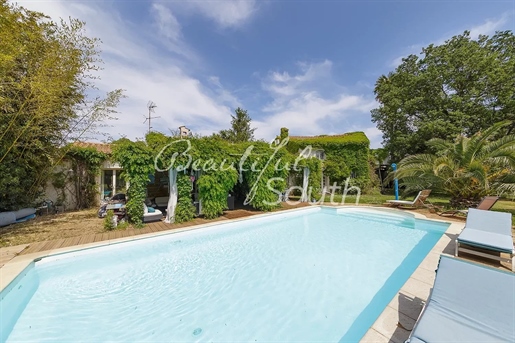Exceptional property set on 2 acres of grounds, Perpignan