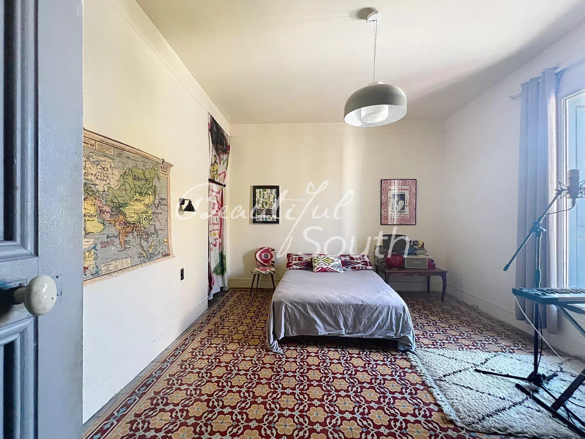 Character Village House, Torreilles