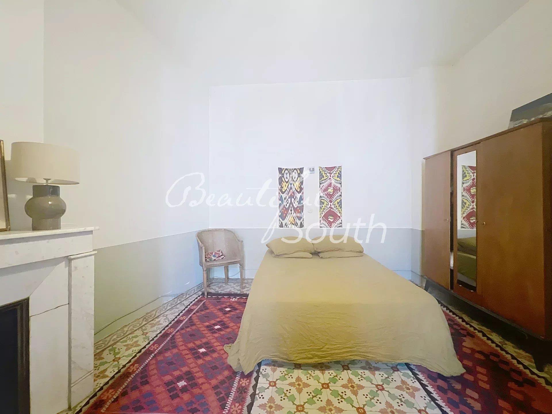 Character Village House, Torreilles