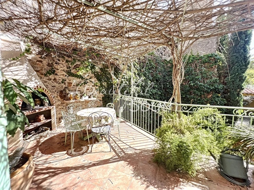 Spacious Town House With Courtyard And Garden, Estagel