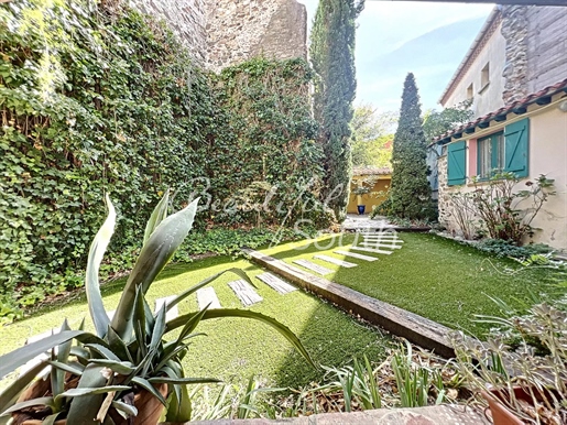 Spacious Town House With Courtyard And Garden, Estagel