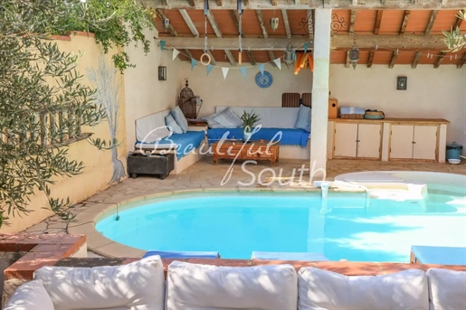 Beautiful Farmhouse (Ancient Monastery) With Pool, Ille Sur Tet