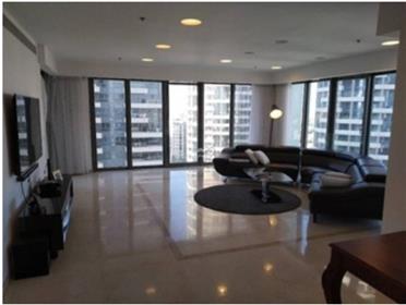 Luxurious Apartment For Sale in Israel in Tel Aviv in the Beautiful New Area of Park Tzameret Neighb
