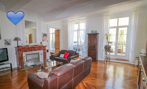 Gaillac - Beautiful atypical apartment of 164 m² with terrace of 36 m²