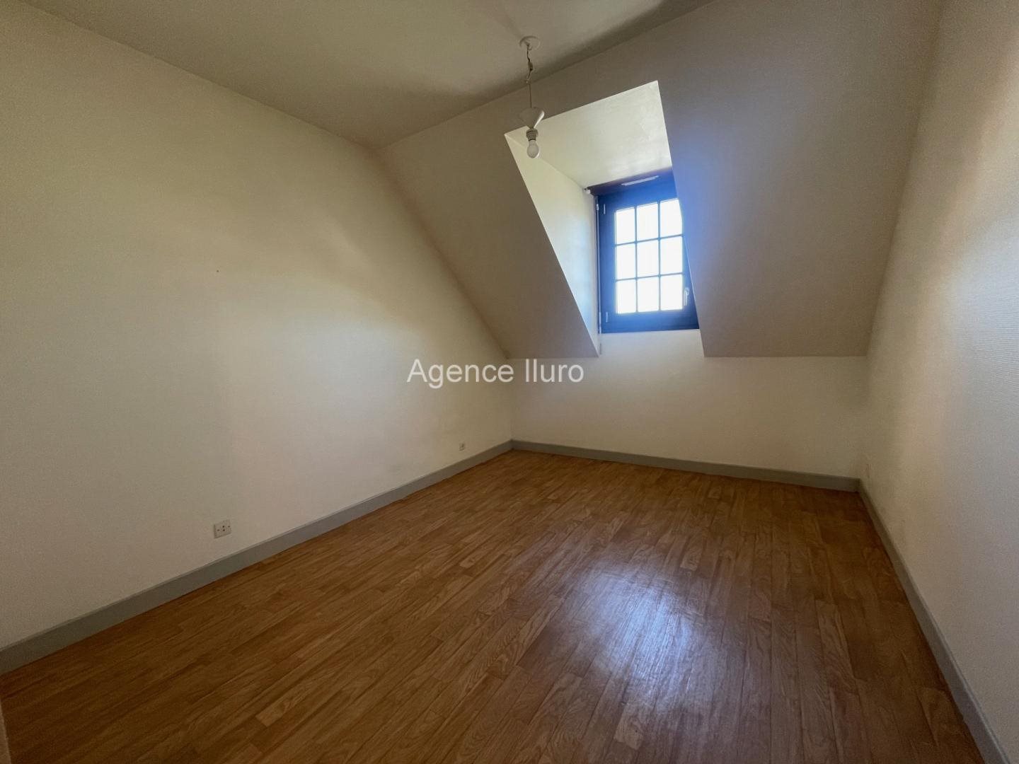 Appartement à vendre, 74m², Oloron-Sainte-Marie