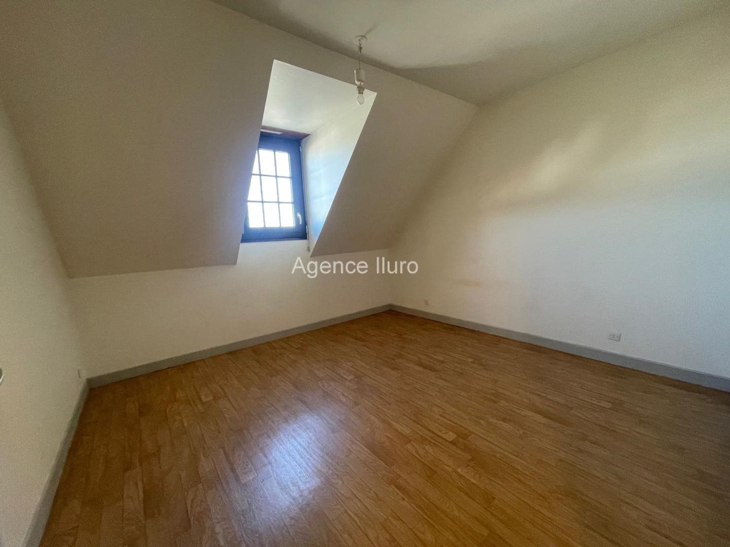 Appartement à vendre, 74m², Oloron-Sainte-Marie