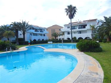 Pals, Detached house in a complex with garden and  pool only 30 m from the beach