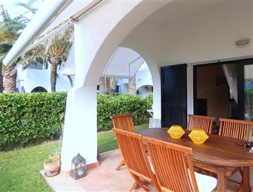 Pals, Detached house in a complex with garden and  pool only 30 m from the beach