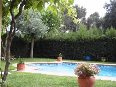Begur, Residencial Begur house with private garden and pool