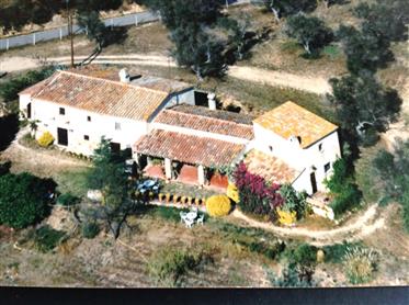 Santa Cristina d'Aro, Mas avec un grand terrain privé, idéal par un Hostal - Pension