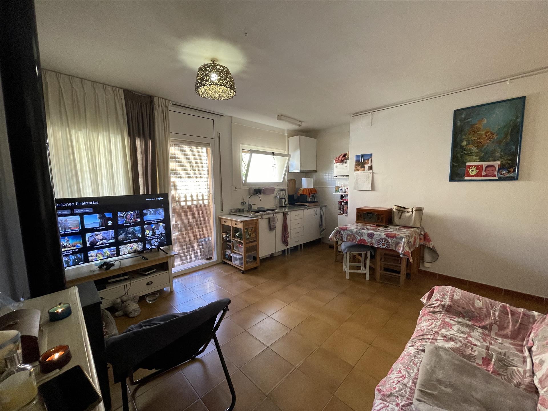 Begur, Apartment in the center and in a quiet residential area
