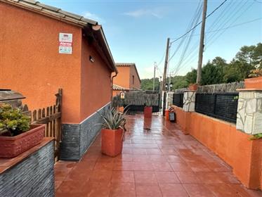 Begur, Independent house in the Residential area, with private garden and garage