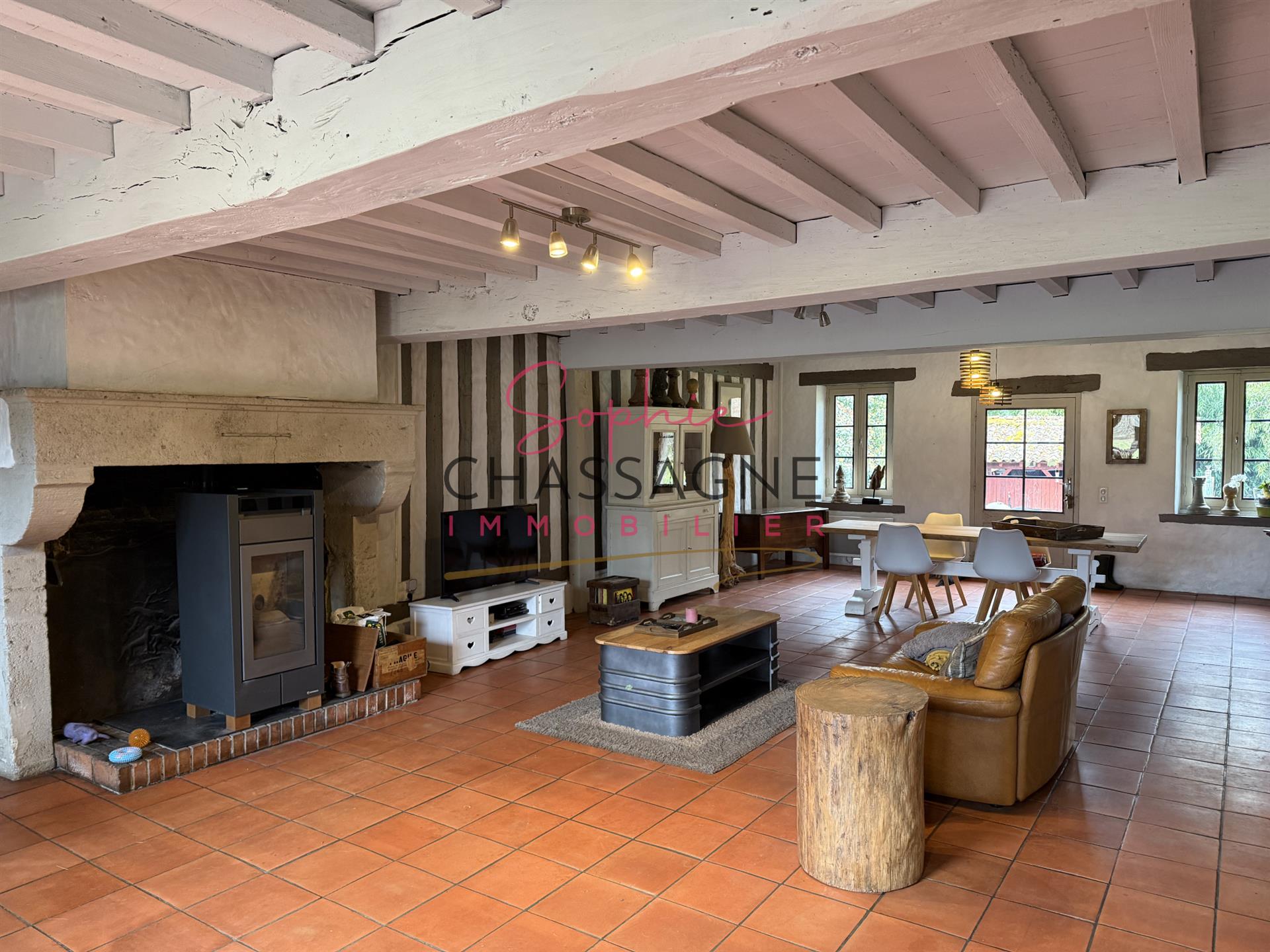 Entre Langon et Mont de Marsan, propriété équestre avec 2 logements sur plus de 7 hectares ...