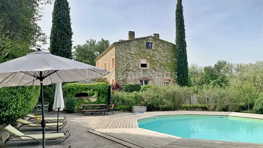 Provençaals huis van 365m2 op 1,2ha