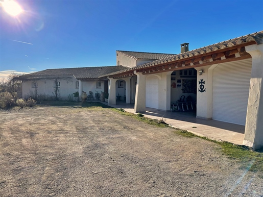Exceptional Villa in Saintes Maries de la Mer: Camargue Charm on One Hectare with Swimming Pool and