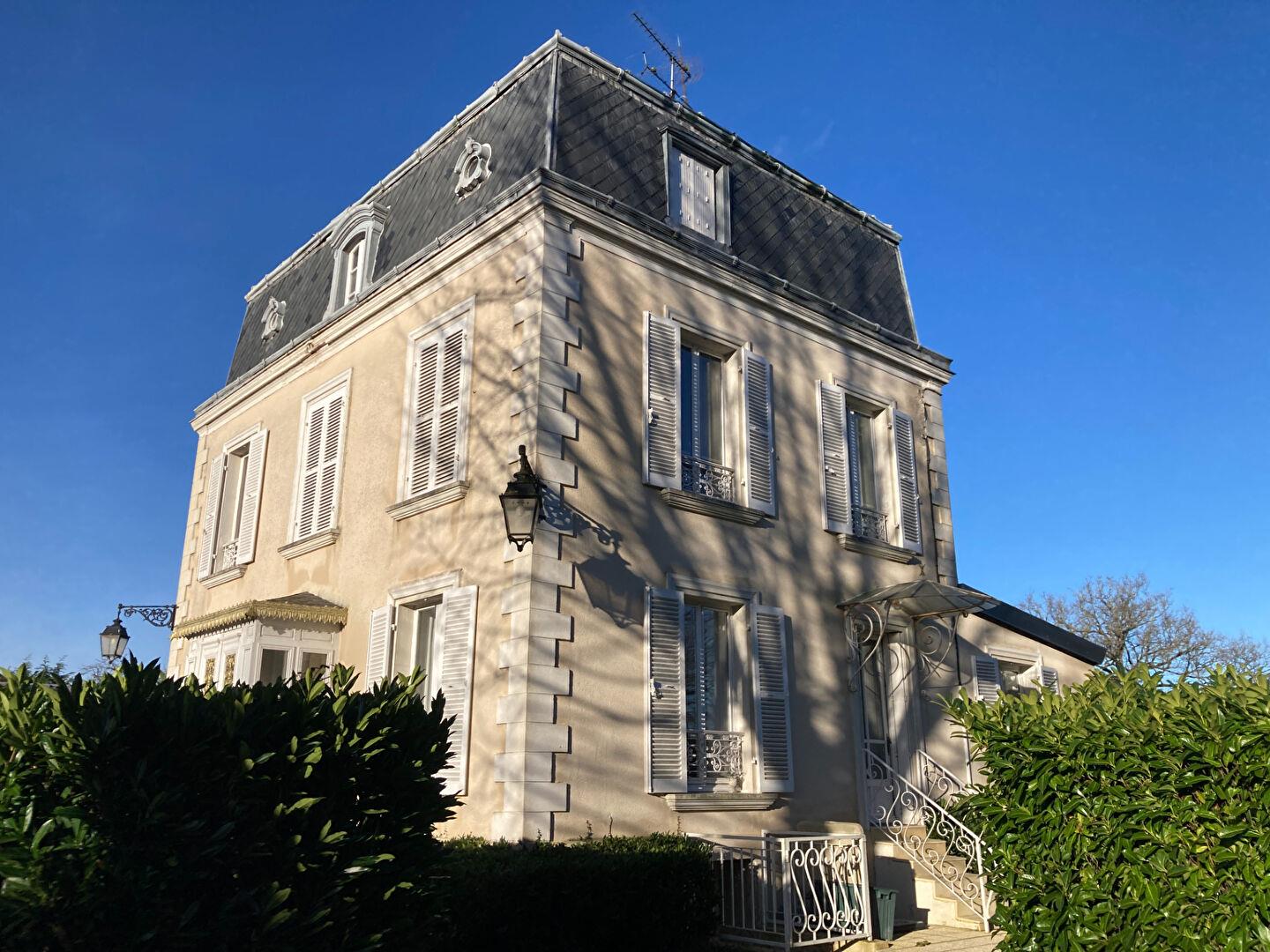 Residence in Pré en Pail