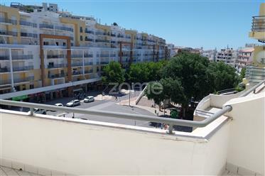 1 bedroom apartment in downtown Albufeira, in excellent condition