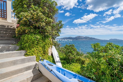 Private Villa mit Meerblick und privatem Zugang zum Meer zum Verkauf in Marseille