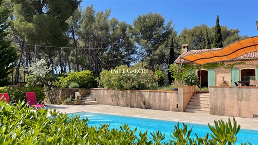 Villa provencale avec piscine à vendre à La Ciotat