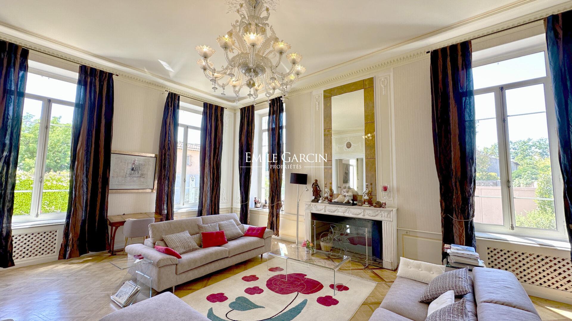 For sale - Characterful farmhouse - Saint-Barnabé (13012) - Marseille