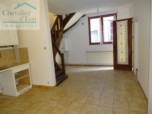Town house, Tonnerre ideal rental T2