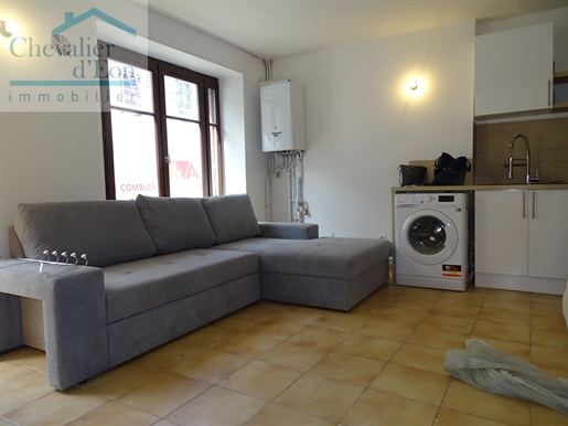Town house, Tonnerre ideal rental T3